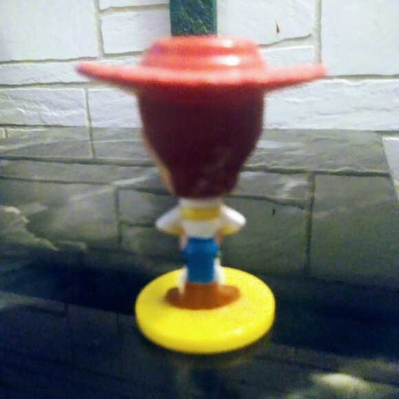 Kelloggs Pixar Jessie plastic bobblehead figure - Picture 8 of 9